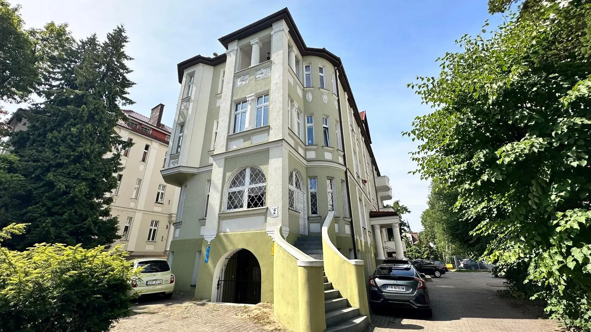 Yonekawa, Canvas Corner, Parking, 250 M Plaza Sopot 0*,  Poland